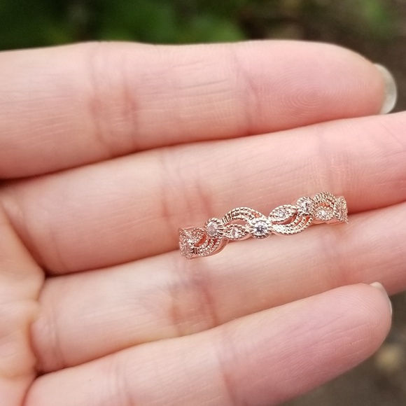 💎NEW💎 ROSE GOLD PLATED CZ RING - Picture 3 of 9